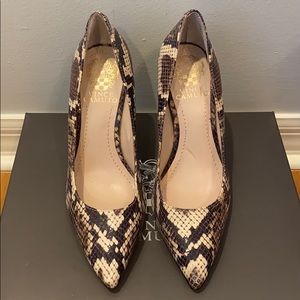 Vince Camuto Snakeskin Pumps, size 5.5